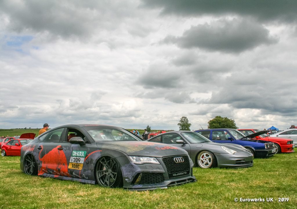 Redbull Wrapped Audi and Porsche 996