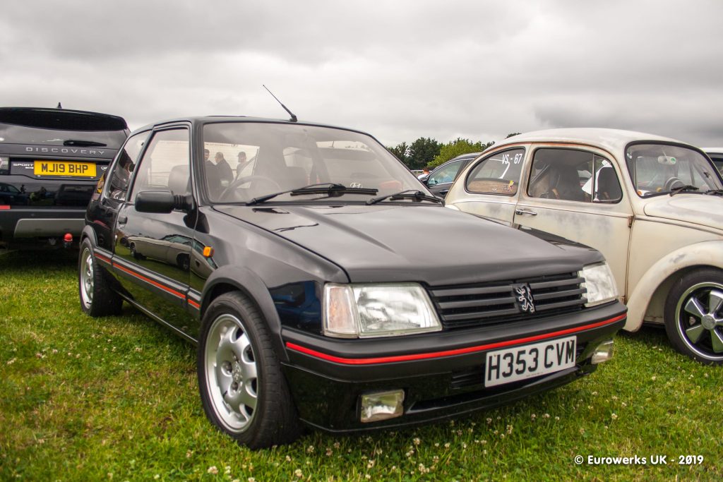205 GTI 