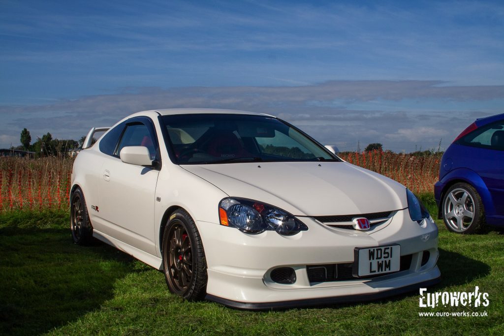 cars-and-coffee-september Manchester Honda 