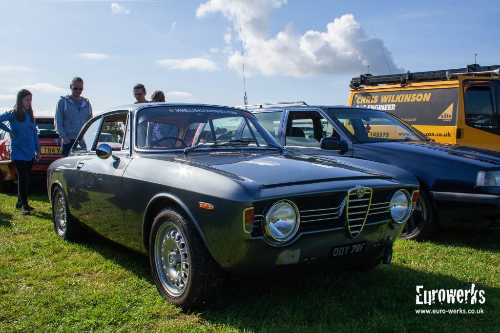 cars-and-coffee-september Manchester Alfa 